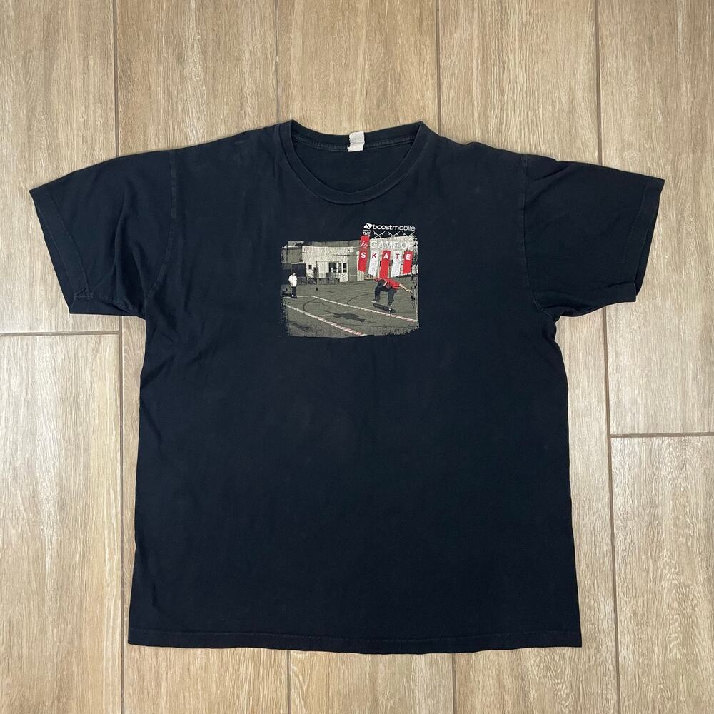 Vintage Boost Mobile Skate Graphic Tee Mens XL Distressed Streetwear